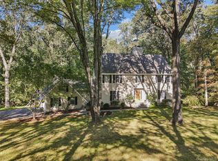 51 Brook Farm Rd, Bedford, NY 10506