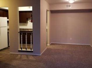 750 Pleasant Ave APT 305, Kalamazoo, MI 49008