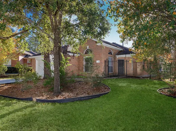 78 E Foxbriar Forest Cir, Spring, TX 77382