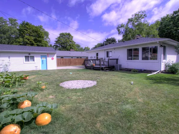 2309 Mayfield Rd, Saginaw, MI 48602