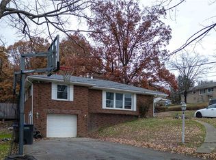 355 Brandt Dr, Beaver Falls, PA 15010