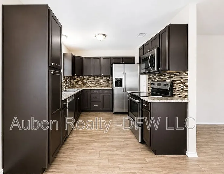 7716 Sable Ln — Photo 6