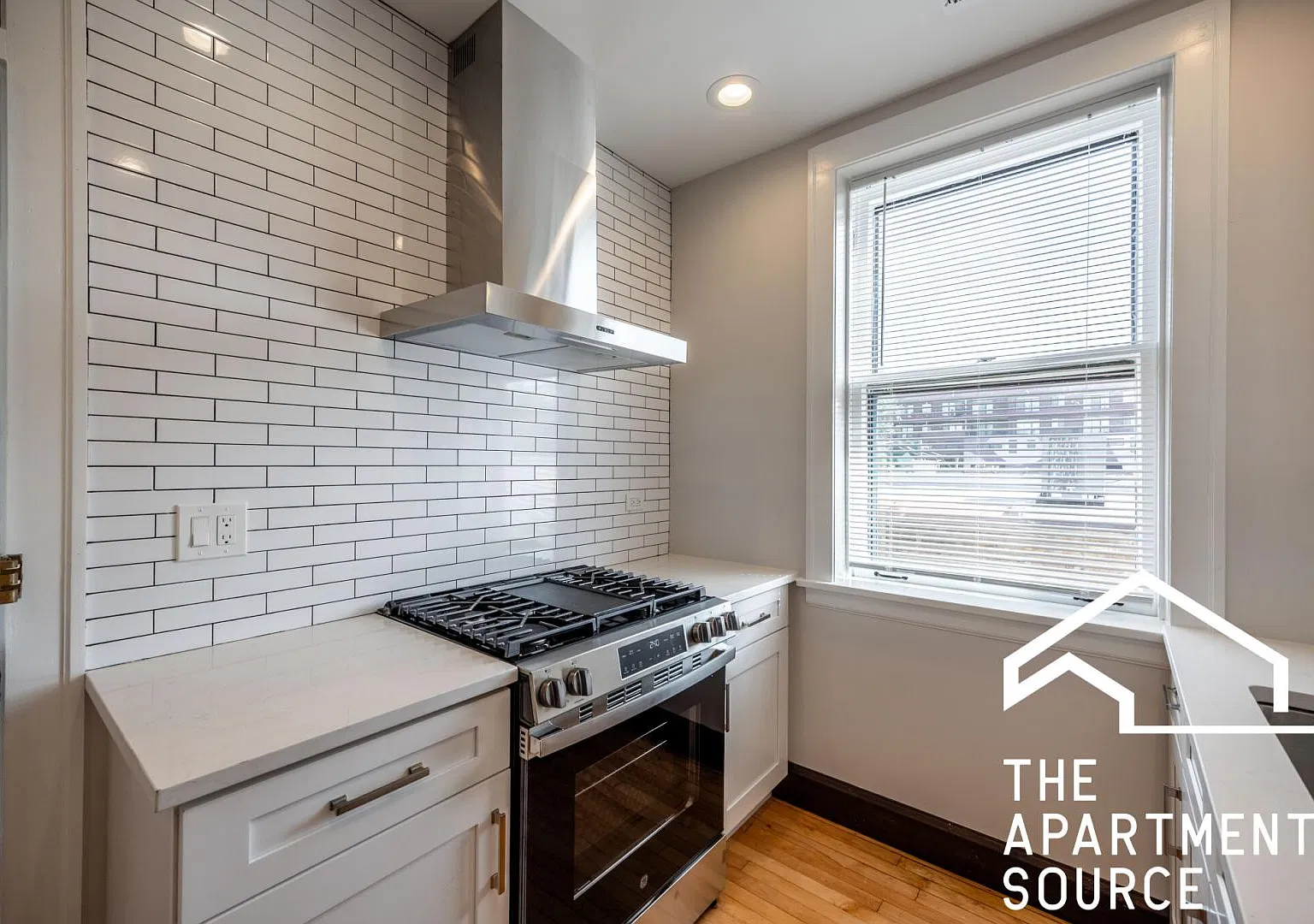 6411 North Talman Avenue #301 — Photo 3