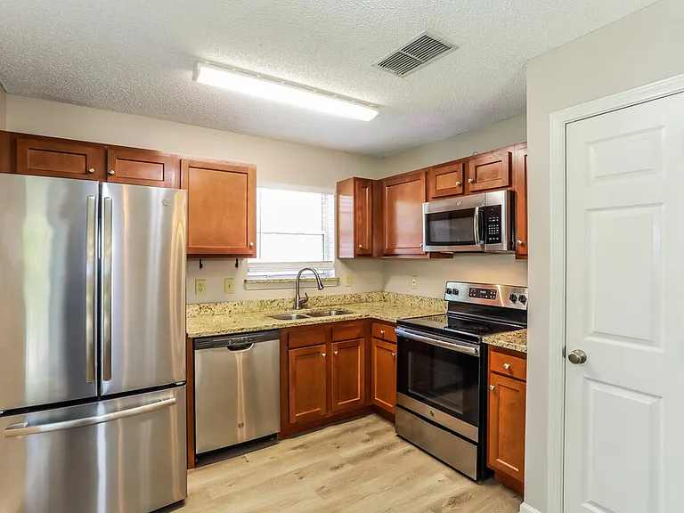 12772 Glade Springs Dr S — Photo 8