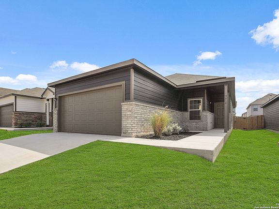 2nd image of 2418 Redlove Drive