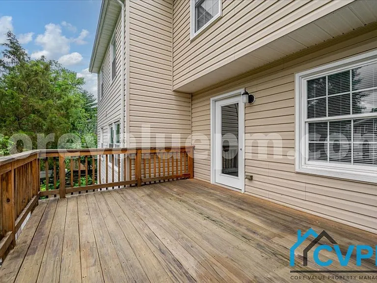 1617 Mount Airy Ct — Photo 11