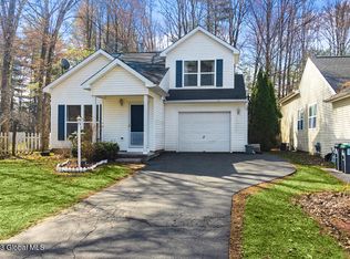 282 Meadowlark Dr, Ballston Spa, NY 12020