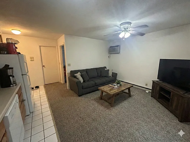 134 E Johnson St #305 — Photo 1