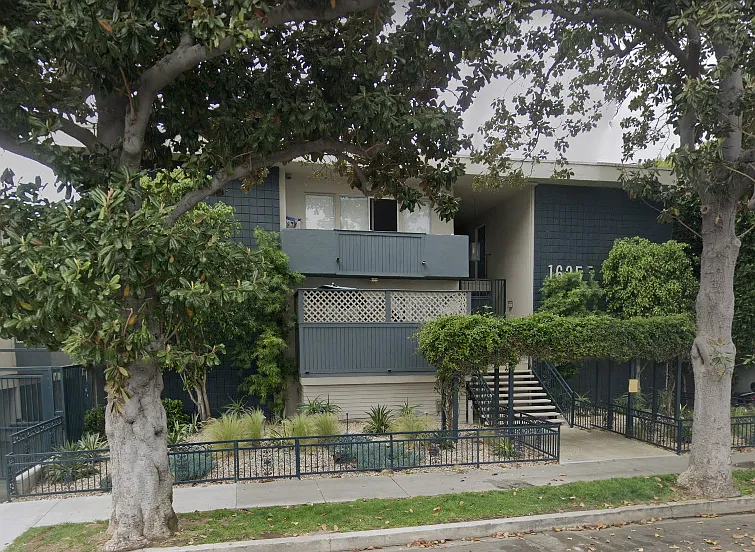 1635 Stoner Ave