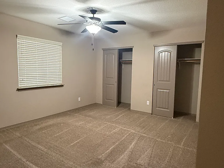 12744 Maria L Fernandez — Photo 10