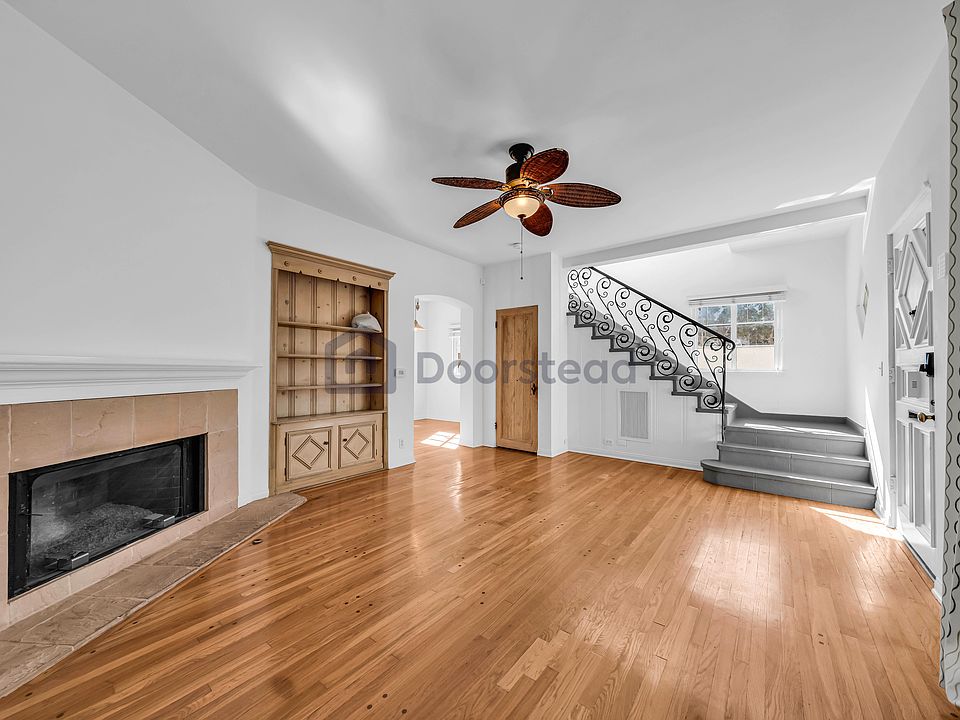 1st image of 1118 19th St APT 4