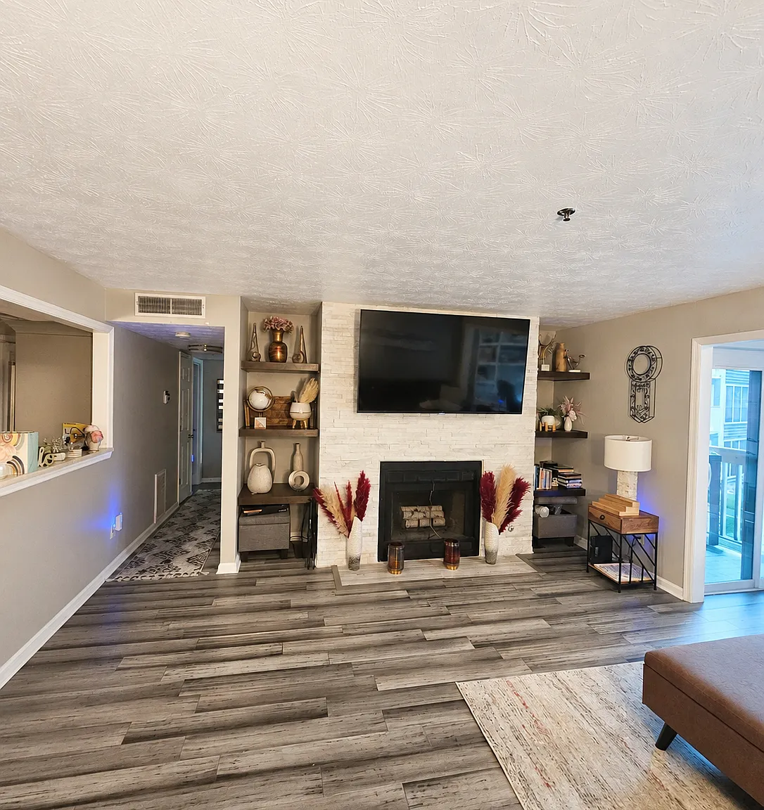 1 bed, 852 sqft, $1,780 — Photo 1