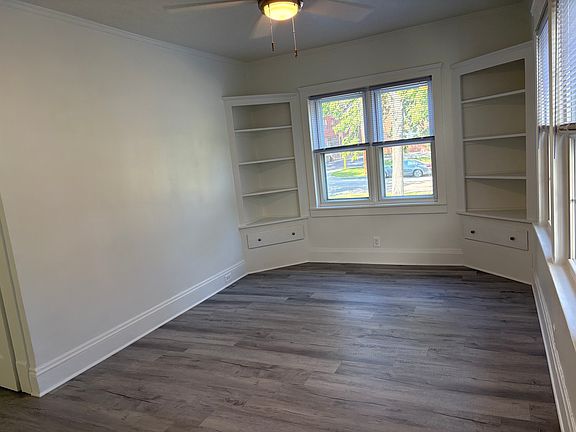 3rd image of 1343 West Blvd APT 1