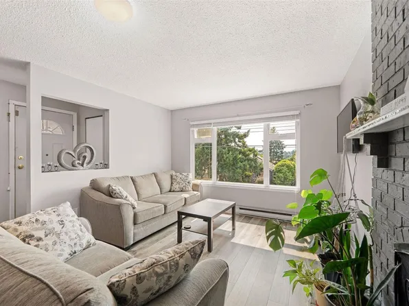 524 Rosehill St #4, Nanaimo, BC V9S 1E6