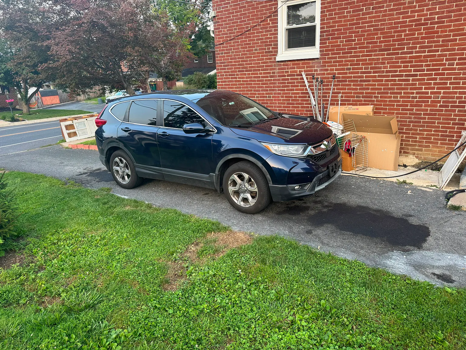 3 bed, 1.5 bath, $2,000 — Photo 2