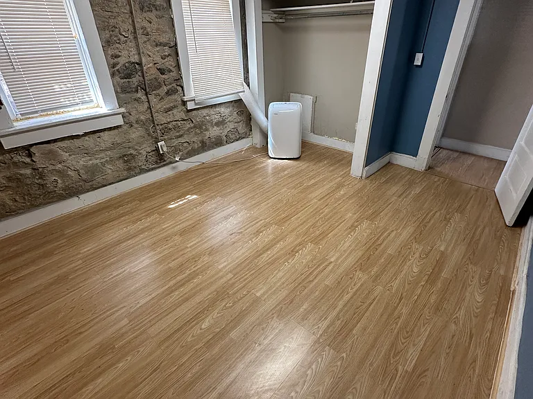 418 Fewel St — Photo 18