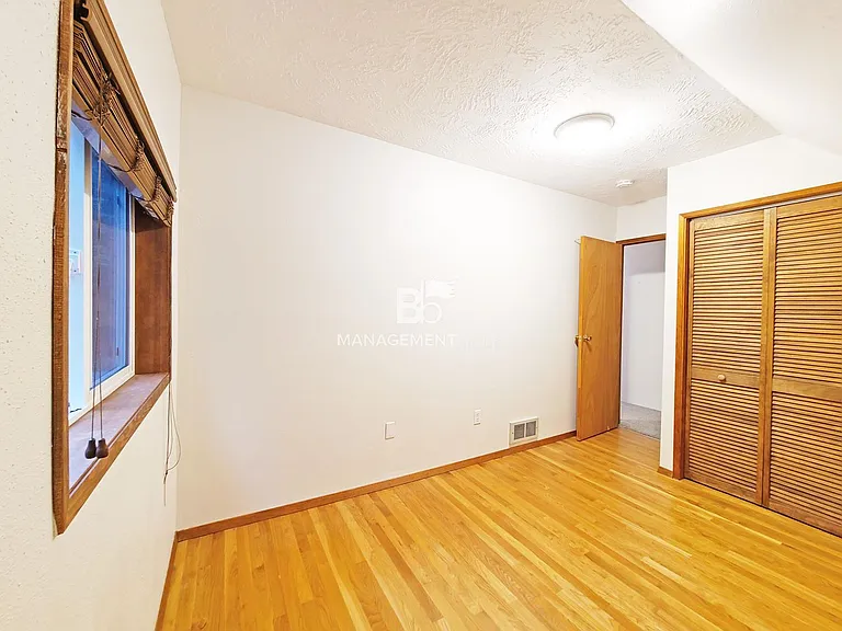 3708 Kenthorpe Way — Photo 15