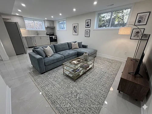 6 Rita Ct #LOWER Photo 1