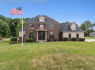 13124 White Oaks Oaks, Gaines, MI 48436
