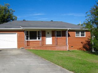 90 Old Post Rd, McMinnville, TN 37110