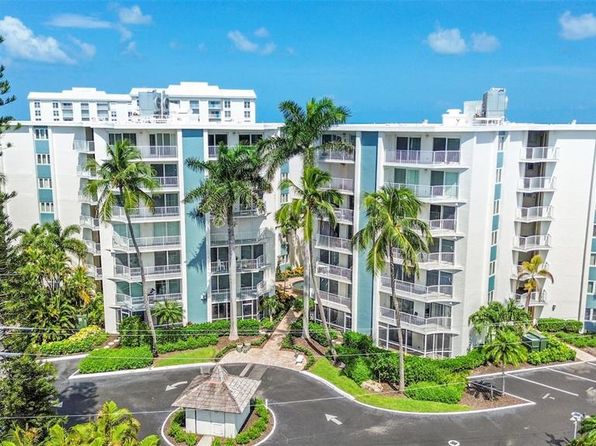 1300 Gulf Shore Blvd N APT 700