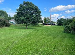16973 May Irwin Rd, Clayton, NY 13624