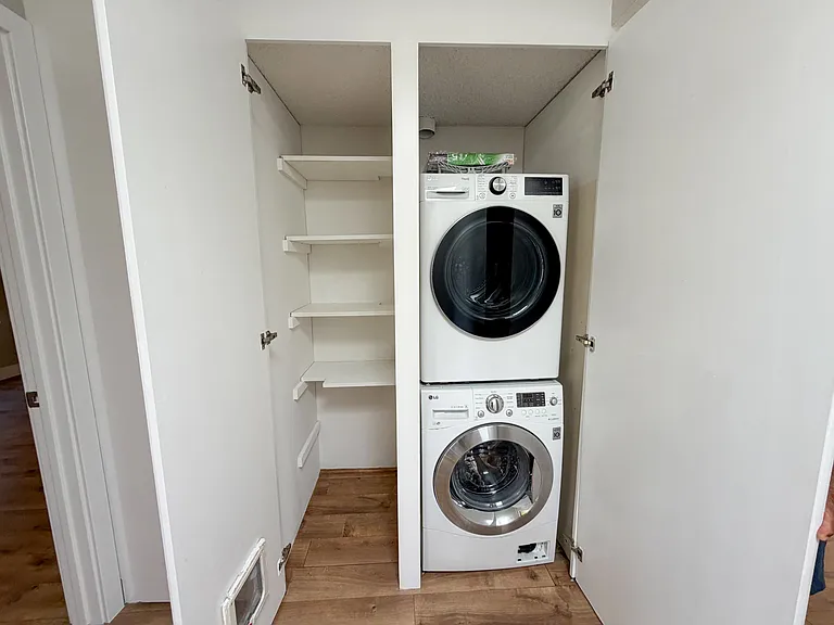 9946 Scripps Westview Way #283 — Photo 16