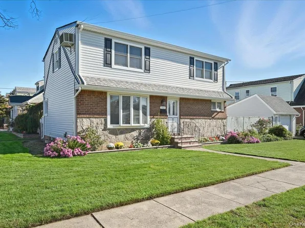 162 Crown Avenue, Elmont, NY 11003