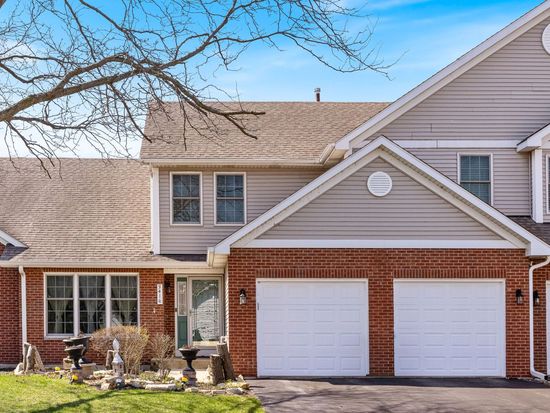3416 Lake Shore Dr, Joliet, IL 60431