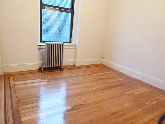 Rented by DSA Realty Midtown West | media 7