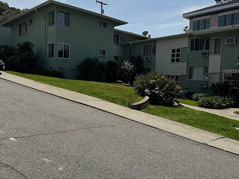 Verdugo Verde — Photo 4
