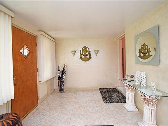 2nd image of 1010 Egan Hills Dr