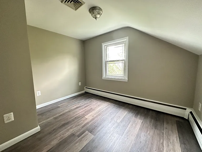1301 N Gravel Pike #B — Photo 15