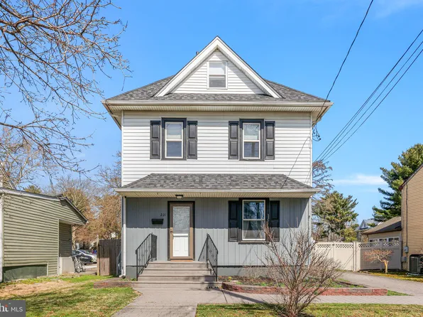 221 Dickinson Rd, Glassboro, NJ 08028