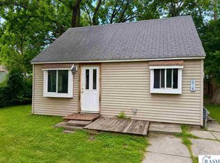 618 W 3rd St, Mankato, MN 56001