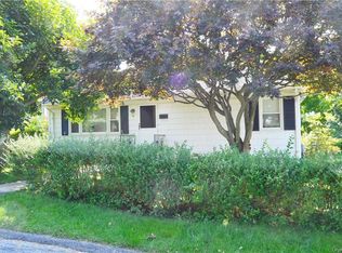 96 Columbus Ave, Pleasantville, NY 10570