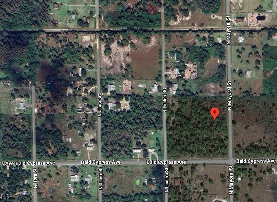 1st image of 710 N Mayoral St