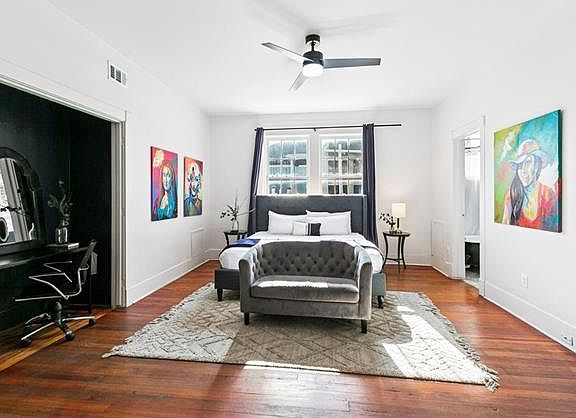 5th image of 1640 Clio St #204