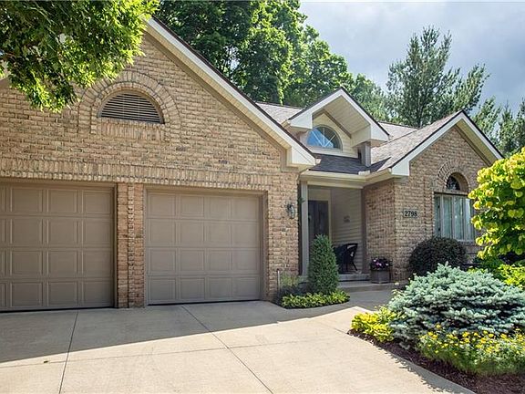 2nd image of 2798 Valley Dr