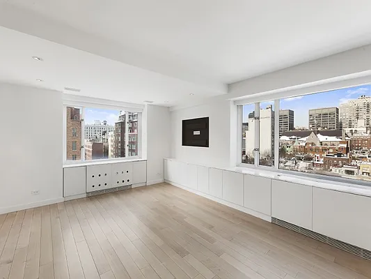 Sold by Sotheby's International Realty | media 10