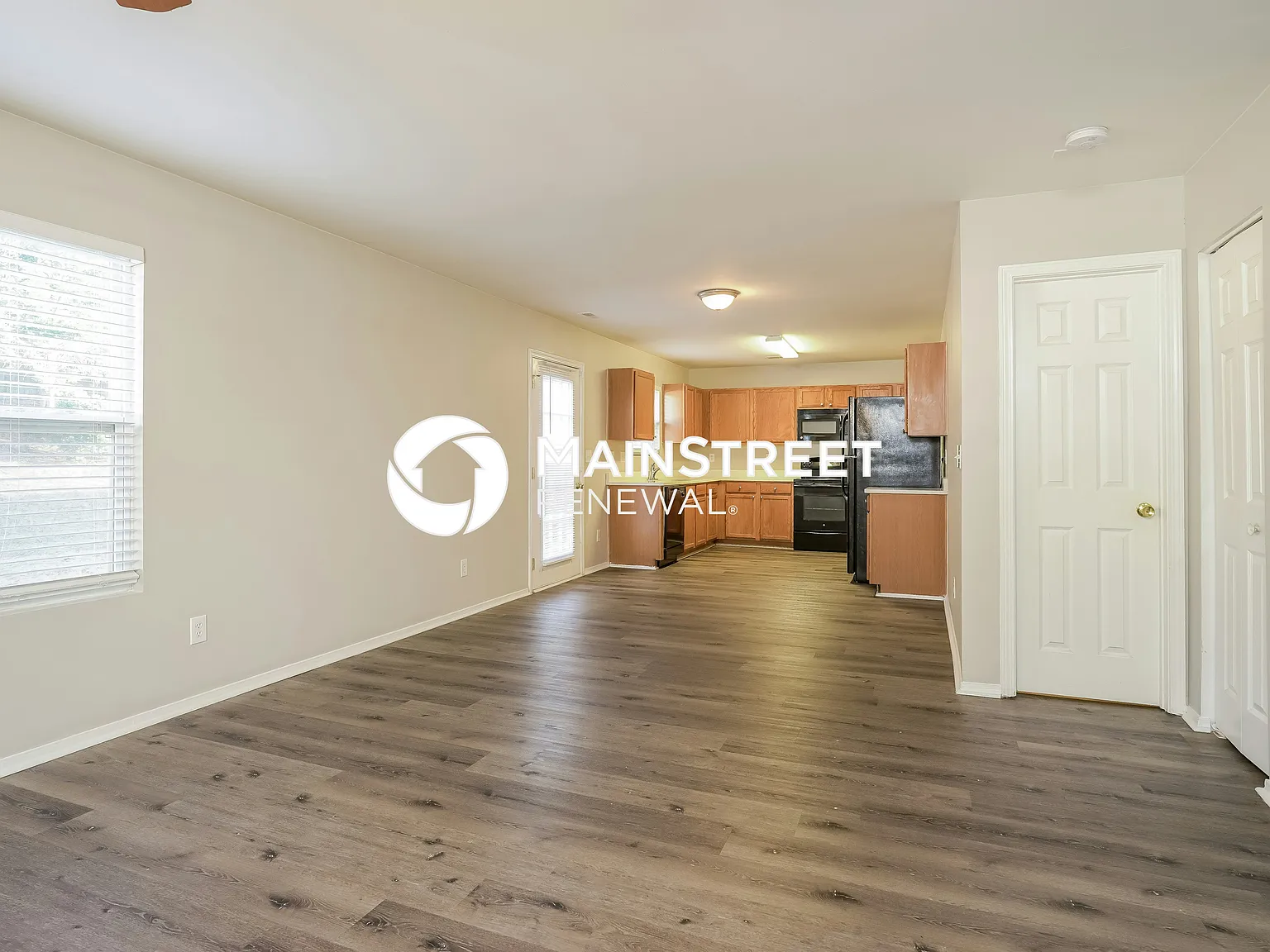 4460 Westhill Pl — Photo 3
