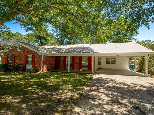2108 Clapboard Hill Rd, Little Rock, AR 72227
