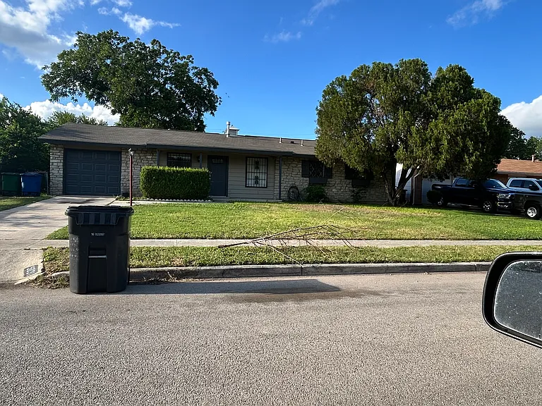 5031 Village Ct — Photo 20