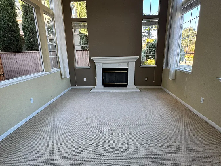 37815 Fernwood Ct — Photo 10
