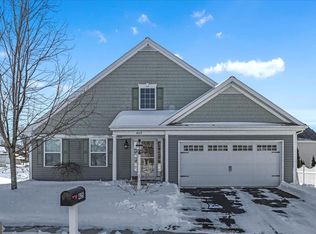 425 Joy Cir, Leola, PA 17540