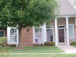 2nd image of 4353 Berkshire Dr