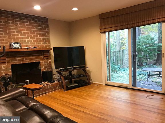 4th image of 3355 Taleen Ct