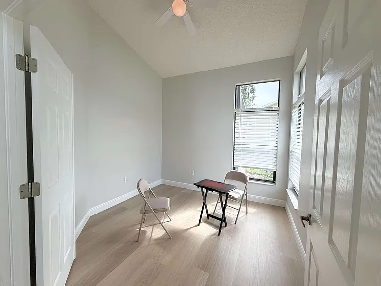 6240A Fairskies Dr — Photo 6