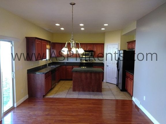 5th image of 12454 S Omaha St