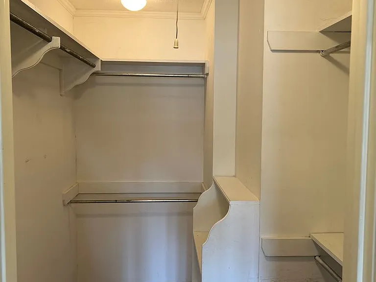 10 Foxcroft Ct — Photo 12